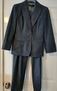 Women's Nine West denim suit